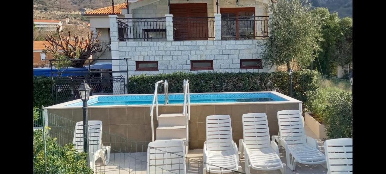Villa Ivan Risan Esterno foto