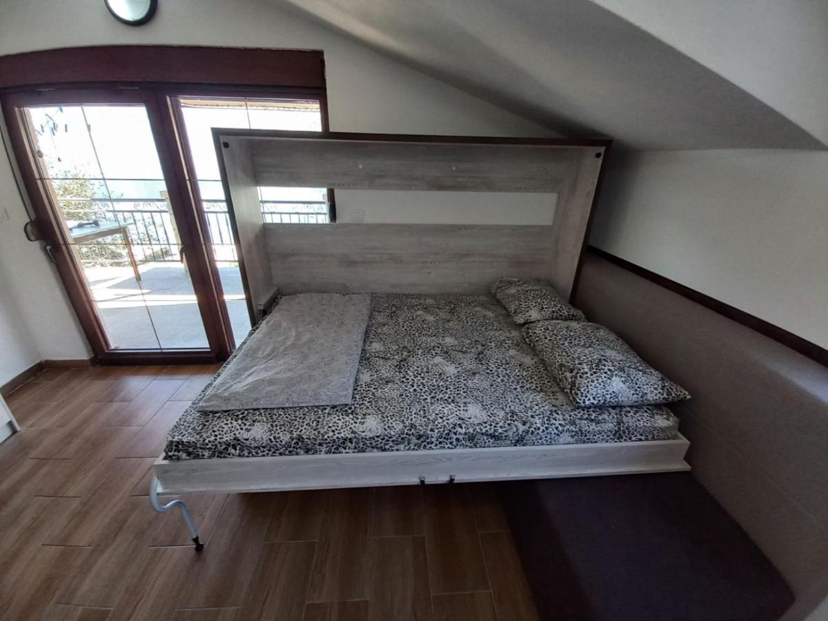 Villa Ivan Risan Esterno foto