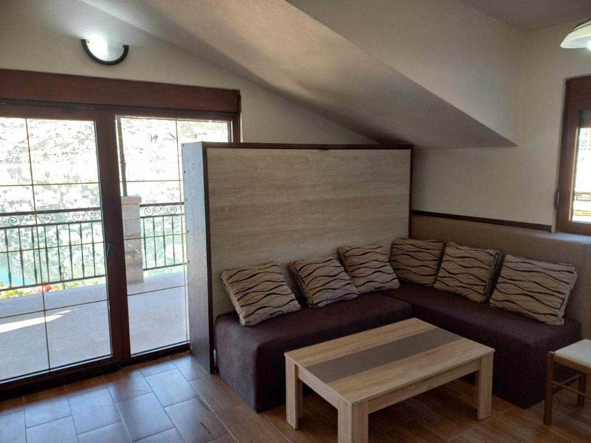 Villa Ivan Risan Esterno foto