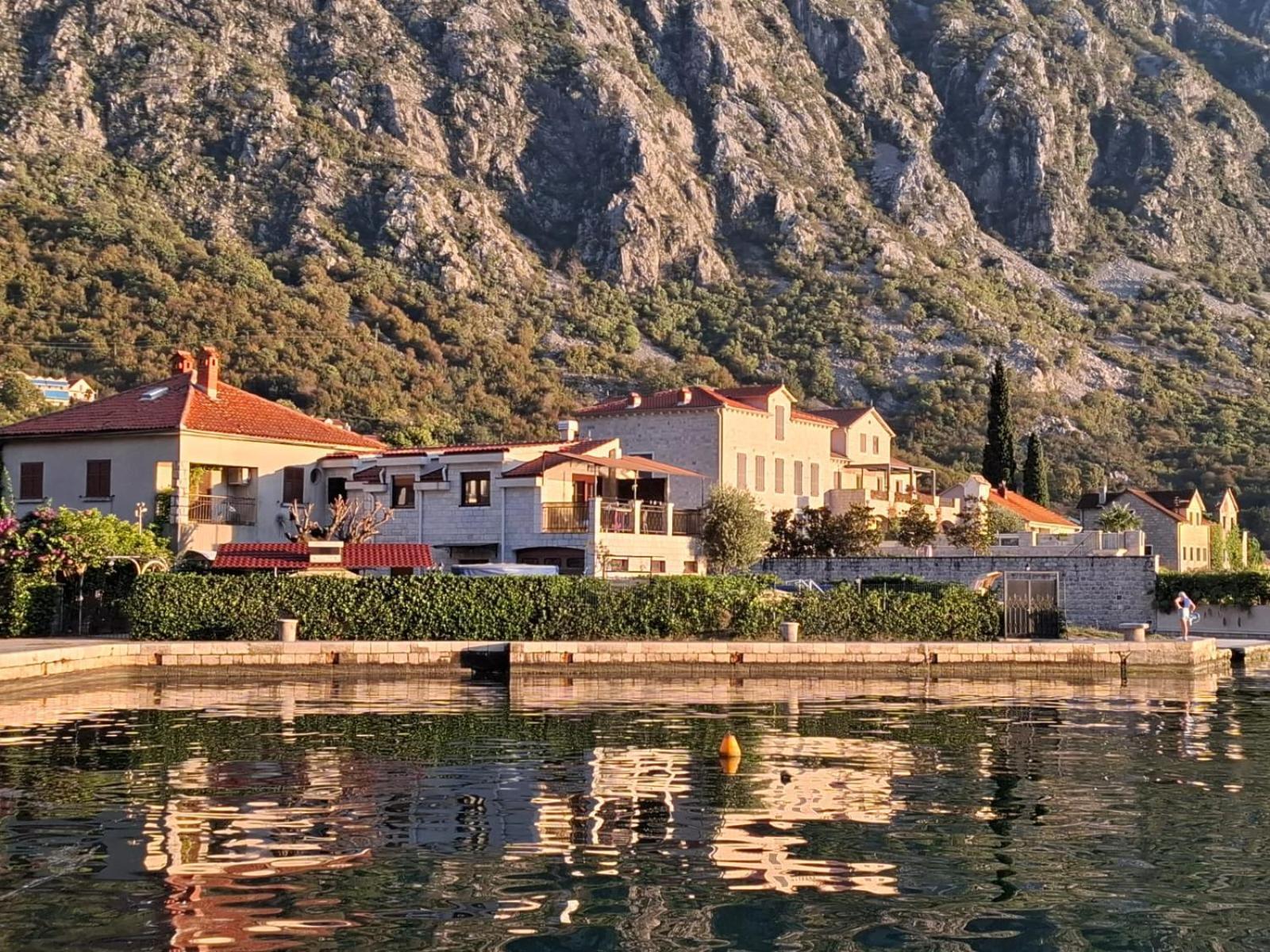 Villa Ivan Risan Esterno foto