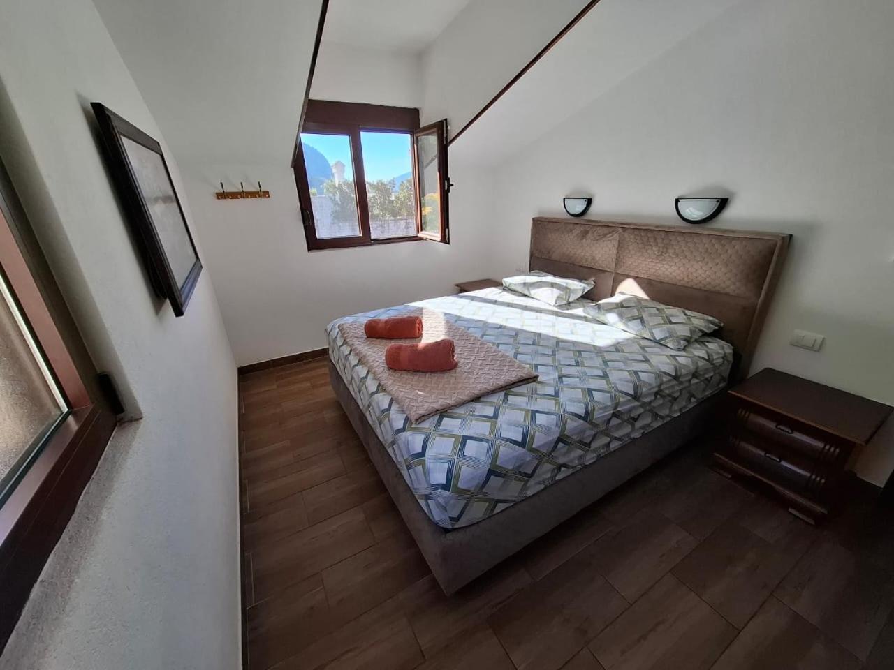 Villa Ivan Risan Esterno foto