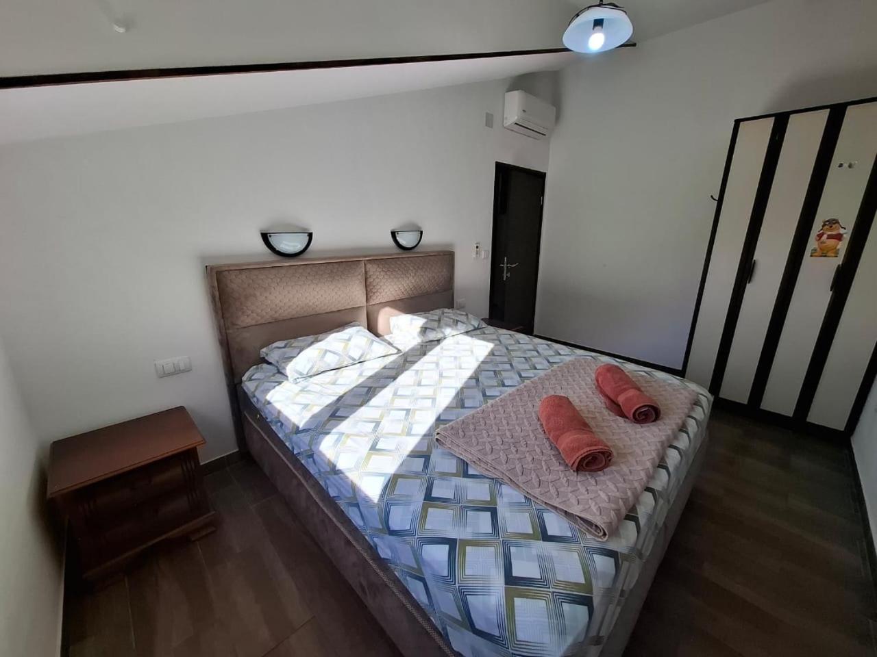 Villa Ivan Risan Esterno foto