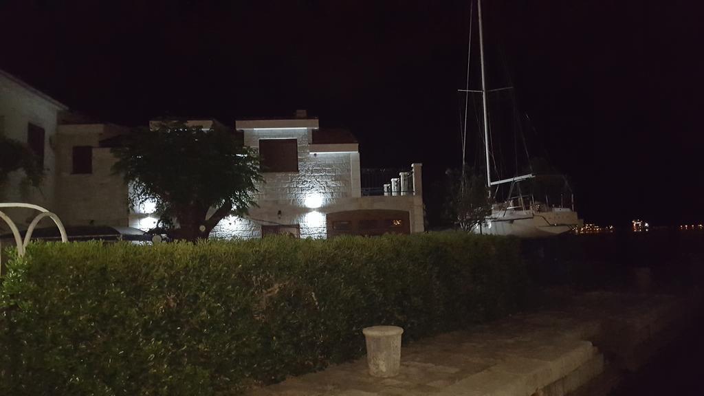 Villa Ivan Risan Esterno foto